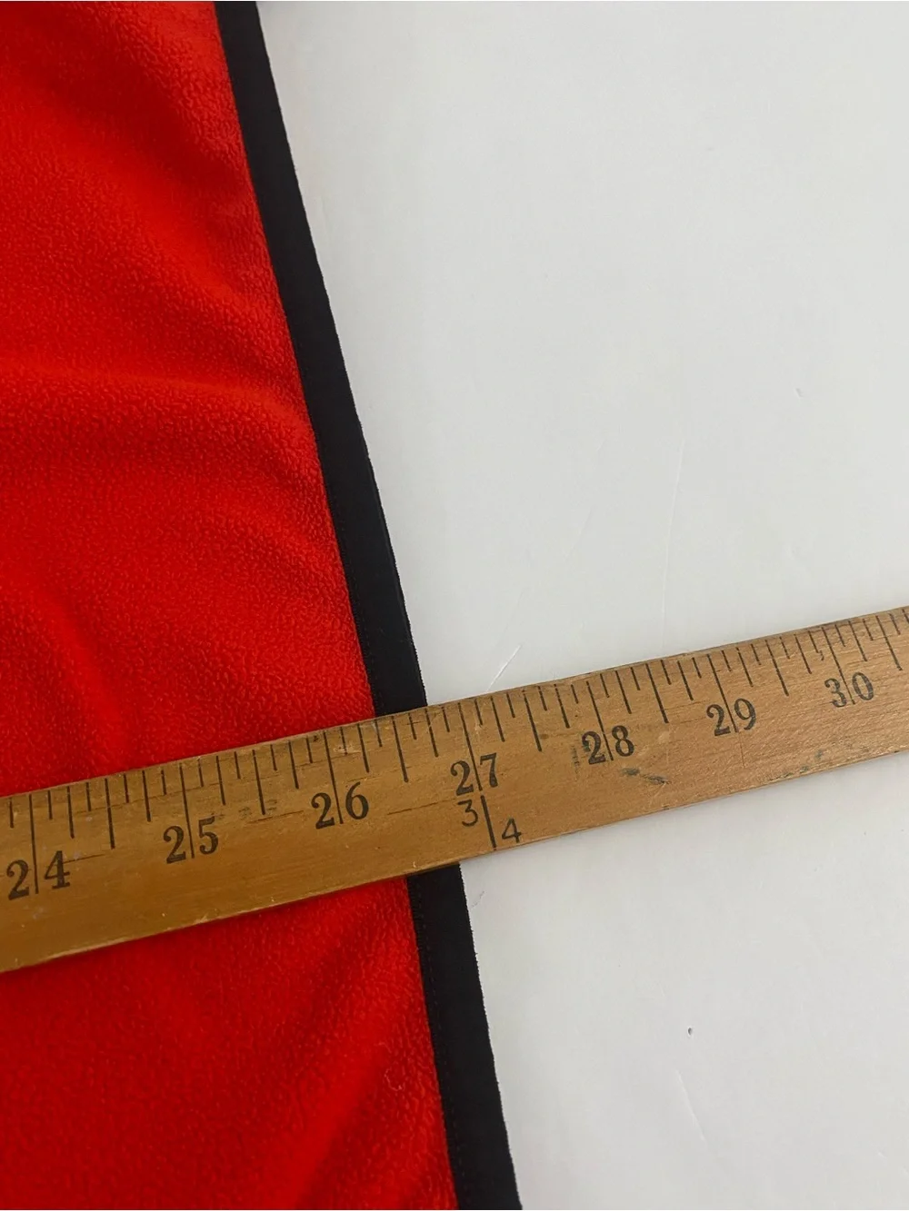 The North Face Men’s Fleece Men’s Medium Black & Red